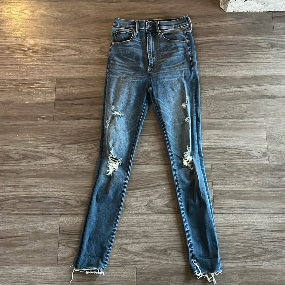 Abercrombie & Fitch Ultra High Rise Super Skinny Jeans